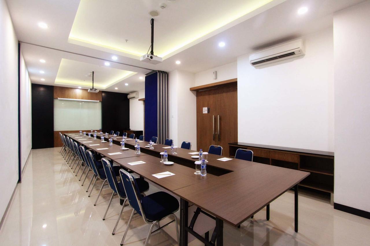 Hotel Shiro I Shika Jakarta Rum bild